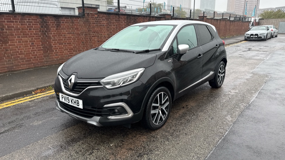 Renault Captur 1.3 TCE 130 S Edition 5dr Petrol Hatchback - Image 37