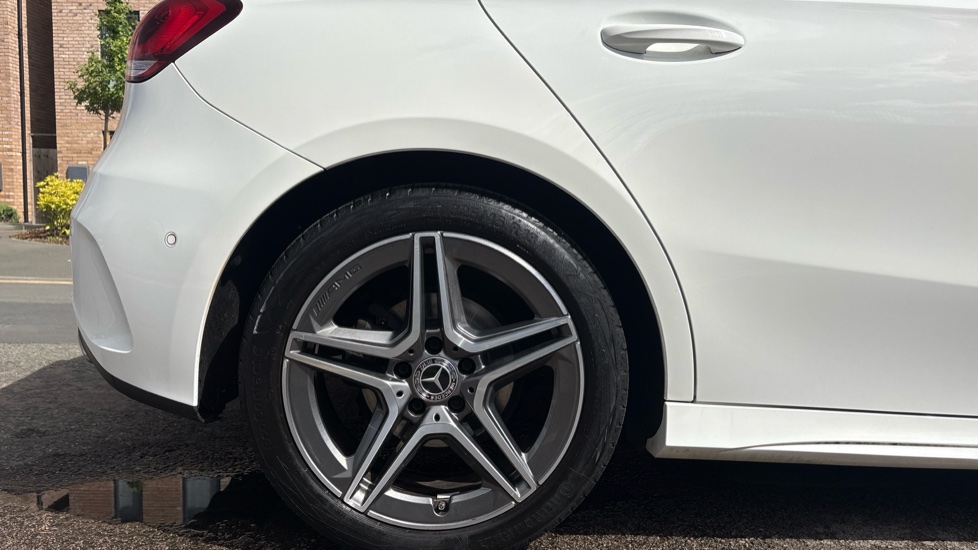 Mercedes-Benz A-Class A180 AMG Line Executive 5dr Auto Petrol Hatchback - Image 7