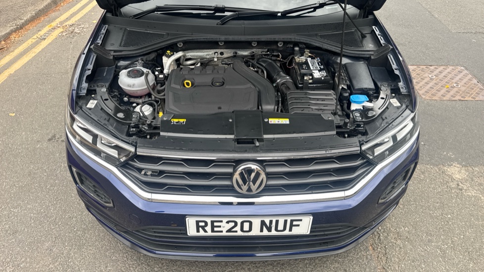 Volkswagen T-Roc 1.5 TSI EVO R-Line 5dr DSG Petrol Hatchback - Image 8