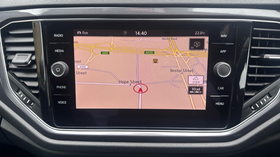Volkswagen T-Roc 1.5 TSI EVO R-Line 5dr DSG Petrol Hatchback - Image 26