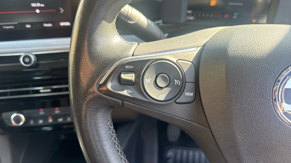Vauxhall Mokka 1.2 Turbo 100 SE 5dr Petrol Hatchback - Image 21