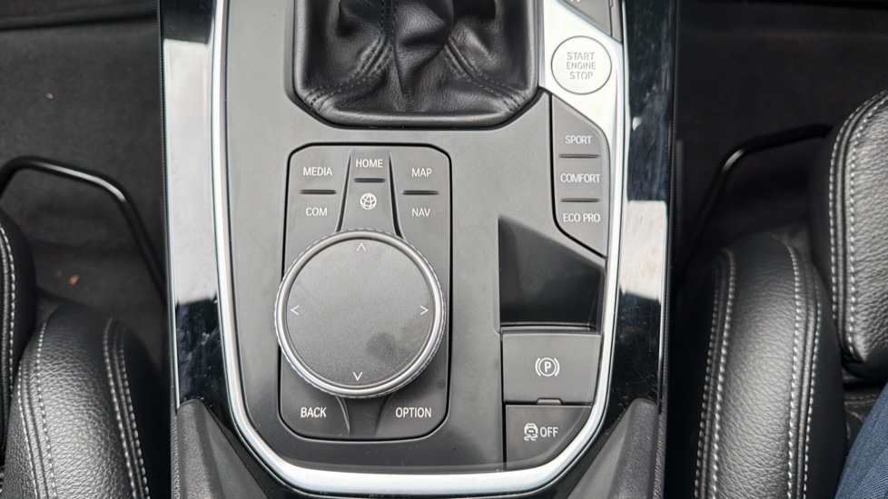 BMW 1 Series 118i M Sport 5dr Petrol Hatchback - Image 17