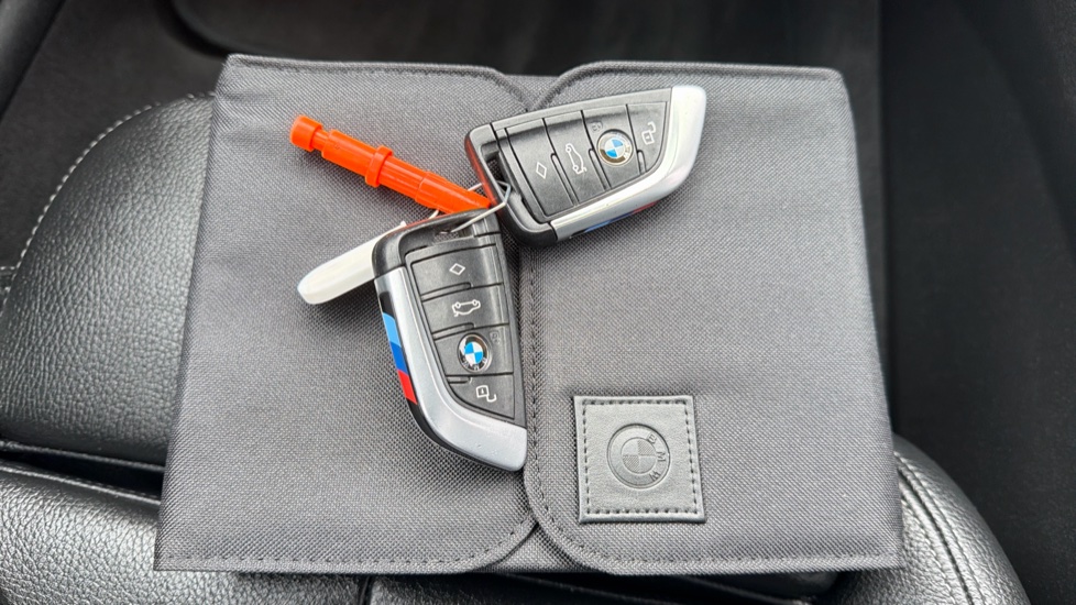 BMW 1 Series 118i M Sport 5dr Petrol Hatchback - Image 19