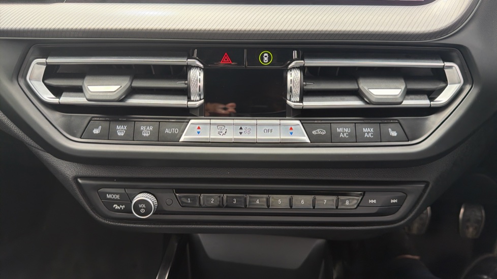 BMW 1 Series 118i M Sport 5dr Petrol Hatchback - Image 26