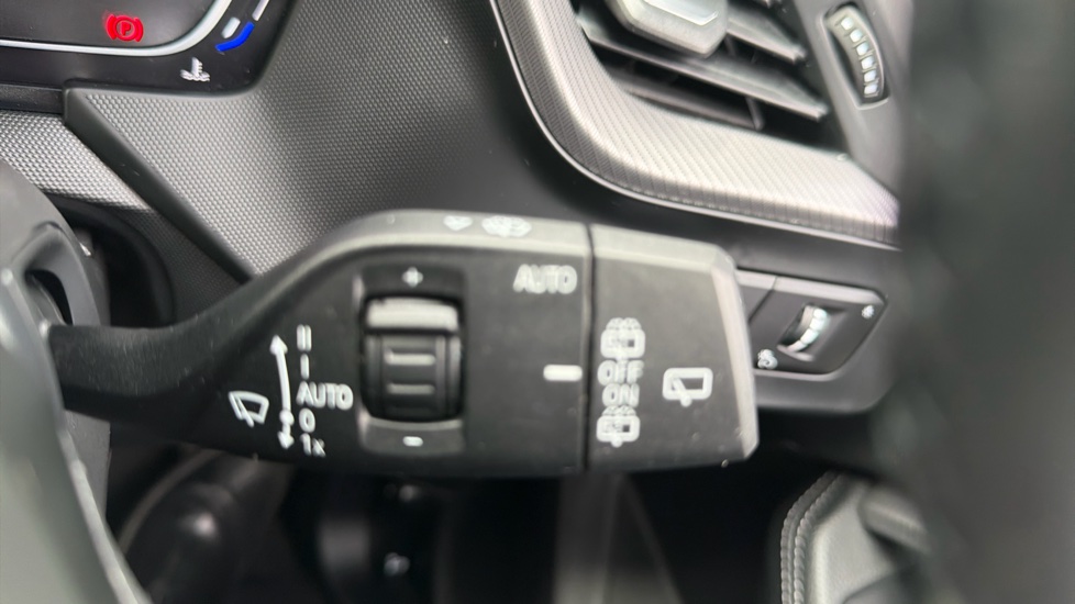 BMW 1 Series 118i M Sport 5dr Petrol Hatchback - Image 31