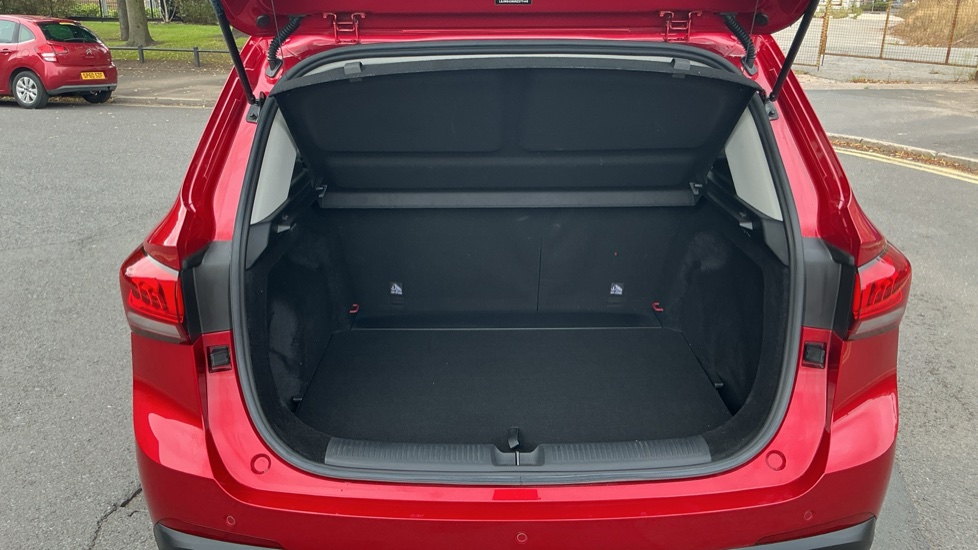 MG ZS 1.5 Hybrid+ Trophy 5dr Auto Hybrid Hatchback - Image 4