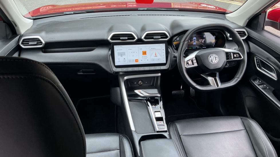 MG ZS 1.5 Hybrid+ Trophy 5dr Auto Hybrid Hatchback - Image 10