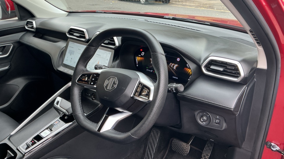 MG ZS 1.5 Hybrid+ Trophy 5dr Auto Hybrid Hatchback - Image 11