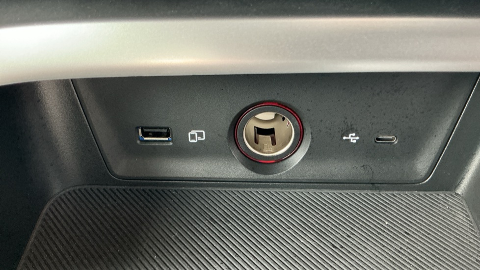 MG ZS 1.5 Hybrid+ Trophy 5dr Auto Hybrid Hatchback - Image 53
