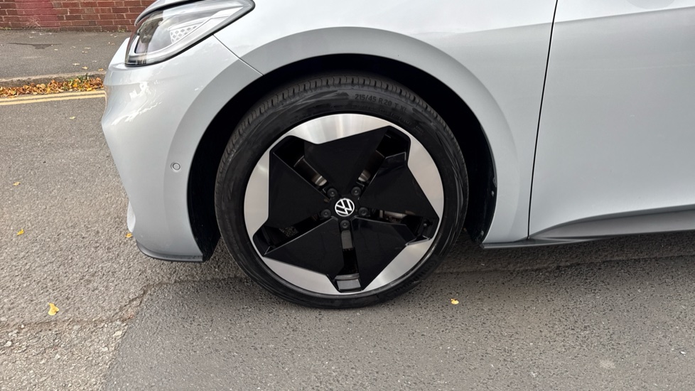 Volkswagen ID.3 150kW Match Pro S 77kWh 5dr Auto Electric Hatchback - Image 33