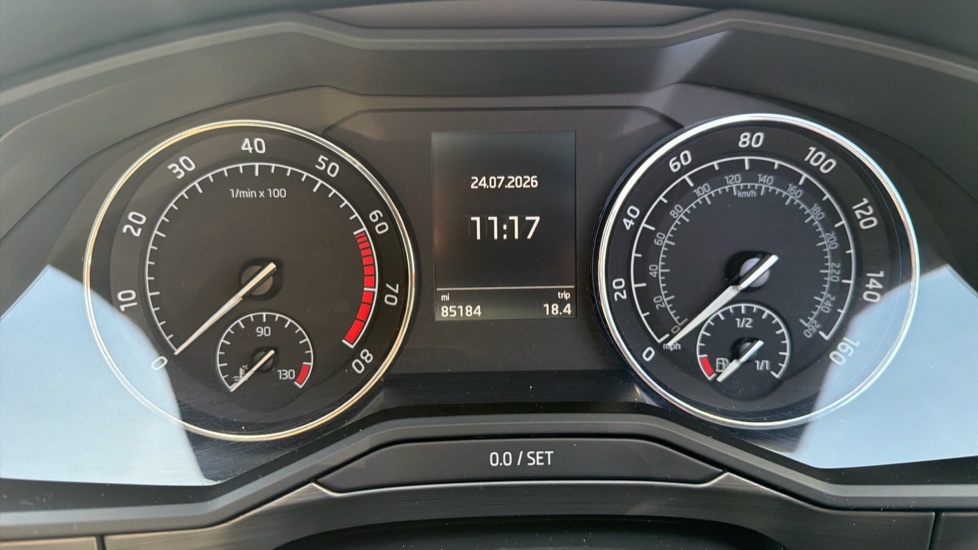 Skoda Superb 1.4 TSI 150 SE L Executive 5dr DSG Petrol Hatchback - Image 18
