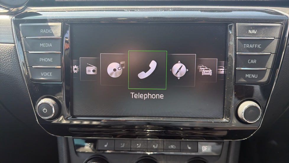 Skoda Superb 1.4 TSI 150 SE L Executive 5dr DSG Petrol Hatchback - Image 28