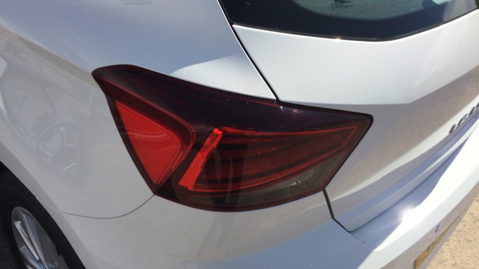 SEAT Ibiza 1.0 TSI 95 SE Technology 5dr Petrol Hatchback - Image 31