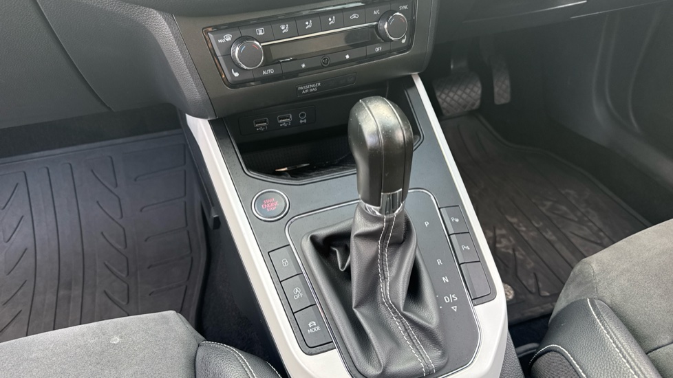 SEAT Arona 1.0 TSI 115 Xcellence Lux [EZ] 5dr DSG Petrol Hatchback - Image 13