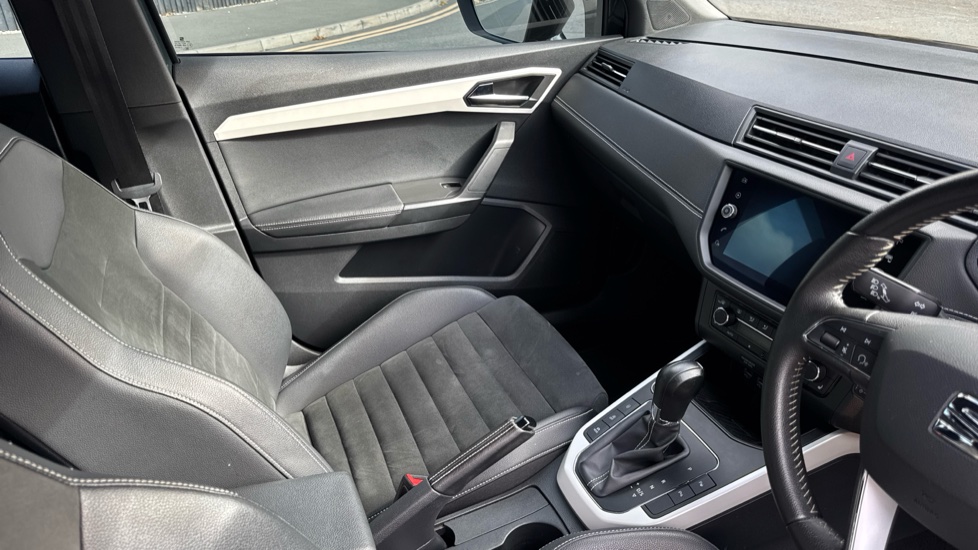 SEAT Arona 1.0 TSI 115 Xcellence Lux [EZ] 5dr DSG Petrol Hatchback - Image 14