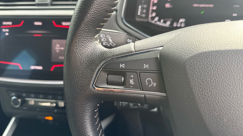 SEAT Arona 1.0 TSI 115 Xcellence Lux [EZ] 5dr DSG Petrol Hatchback - Image 21