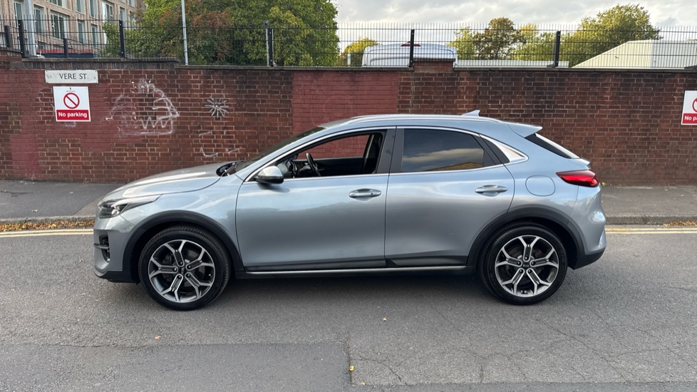 Kia Xceed 1.0T GDi ISG 3 5dr Petrol Hatchback - Image 26