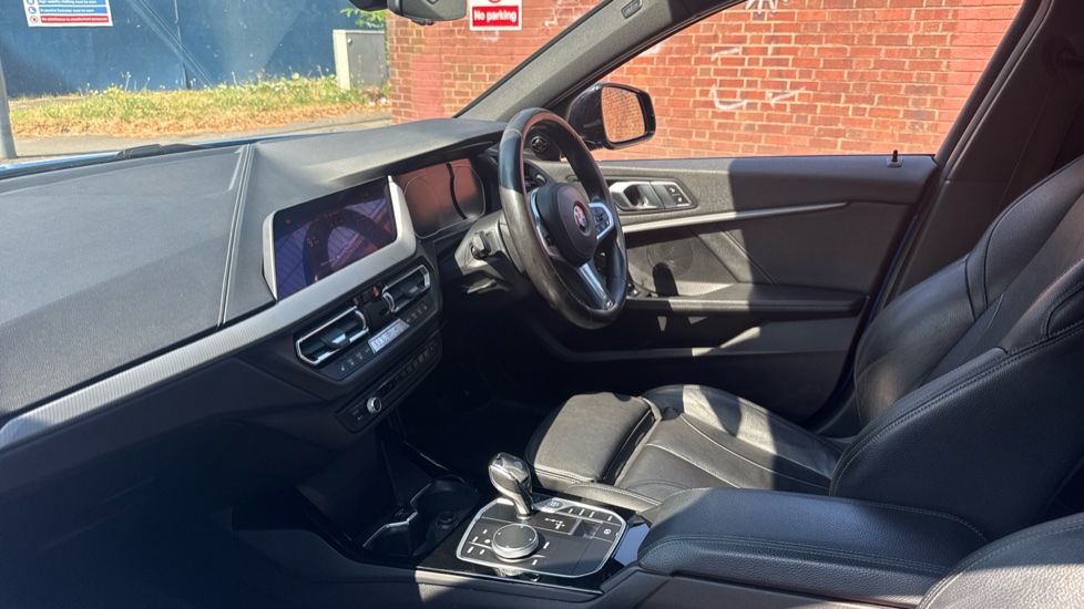 BMW 1 Series 118i M Sport 5dr Step Auto Petrol Hatchback - Image 9