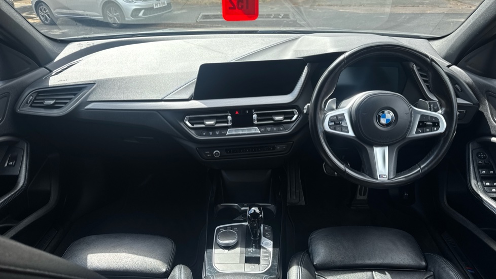 BMW 1 Series 118d M Sport 5dr Step Auto [Live Cockpit Pro] Diesel Hatchback - Image 10