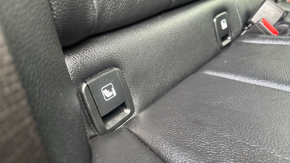 BMW 1 Series 118d M Sport 5dr Step Auto [Live Cockpit Pro] Diesel Hatchback - Image 30