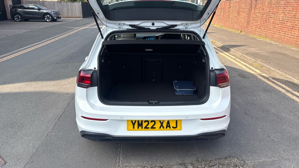 Volkswagen Golf 1.5 TSI Life 5dr Petrol Hatchback - Image 4
