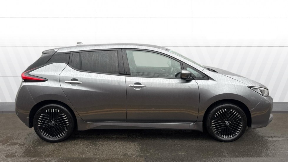 Nissan LEAF 160kW e+ Tekna 59kWh 5dr Auto Electric Hatchback - Image 5