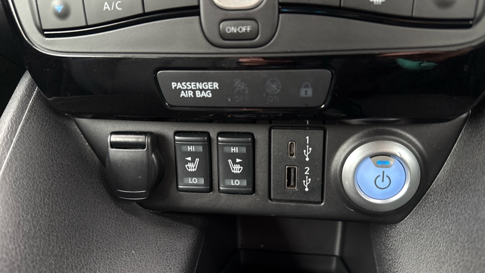 Nissan LEAF 160kW e+ Tekna 59kWh 5dr Auto Electric Hatchback - Image 19