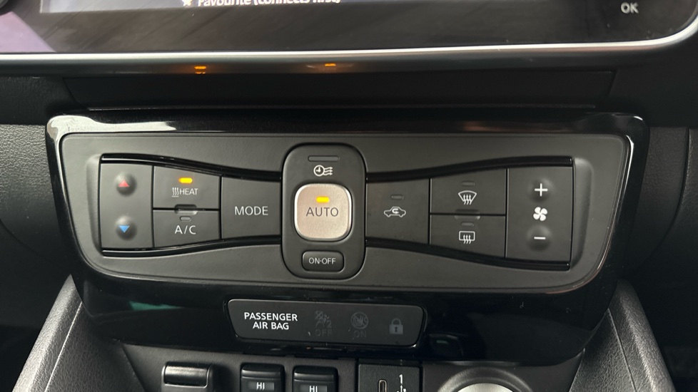 Nissan LEAF 160kW e+ Tekna 59kWh 5dr Auto Electric Hatchback - Image 27