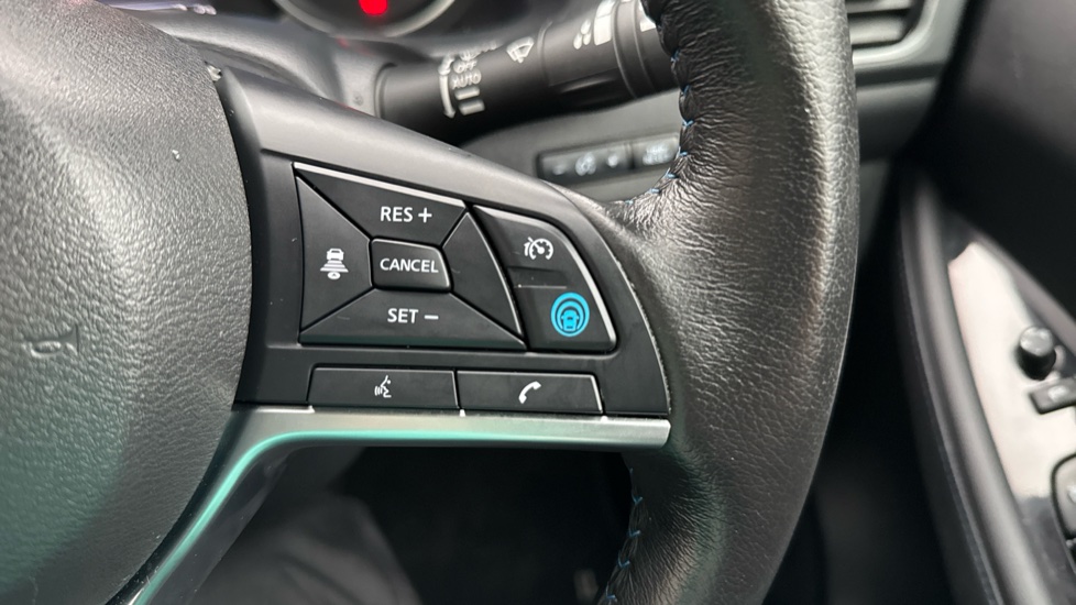 Nissan LEAF 160kW e+ Tekna 59kWh 5dr Auto Electric Hatchback - Image 29