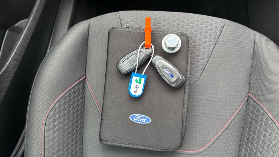 Ford Focus 1.5 EcoBoost ST-Line 5dr Petrol Hatchback - Image 19