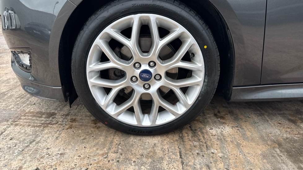 Ford Focus 1.5 EcoBoost ST-Line 5dr Petrol Hatchback - Image 40