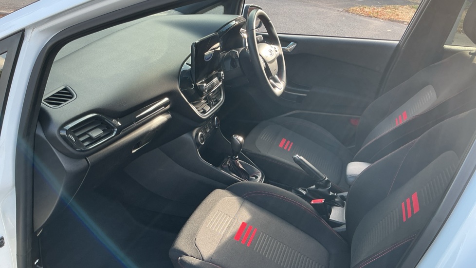 Ford Fiesta 1.0 EcoBoost ST-Line 5dr Petrol Hatchback - Image 9