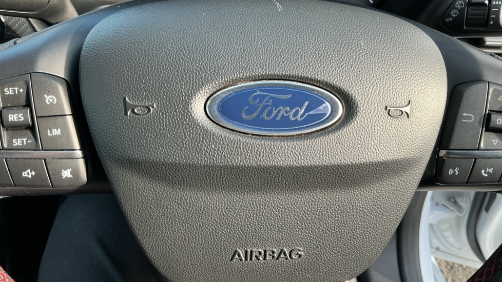 Ford Fiesta 1.0 EcoBoost ST-Line 5dr Petrol Hatchback - Image 42