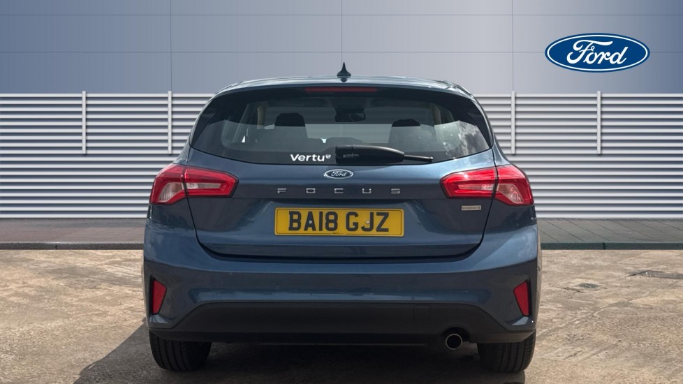 Ford Focus 1.0 EcoBoost 100 Zetec 5dr Petrol Hatchback - Image 6