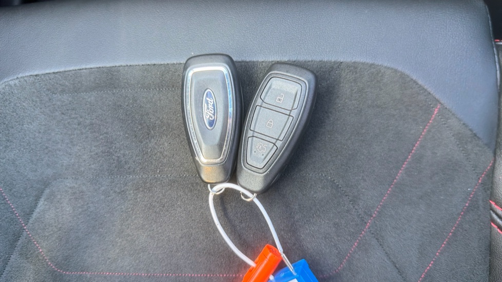 Ford Fiesta 1.0 EcoBoost Hybrid mHEV 125 ST-Line X 5dr Petrol Hatchback - Image 20