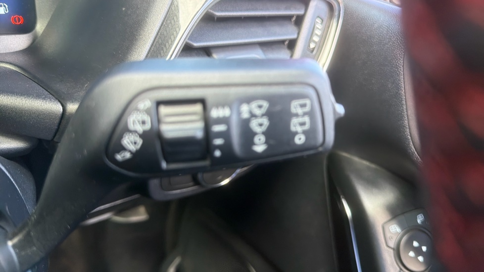 Ford Fiesta 1.0 EcoBoost Hybrid mHEV 125 ST-Line X 5dr Petrol Hatchback - Image 28