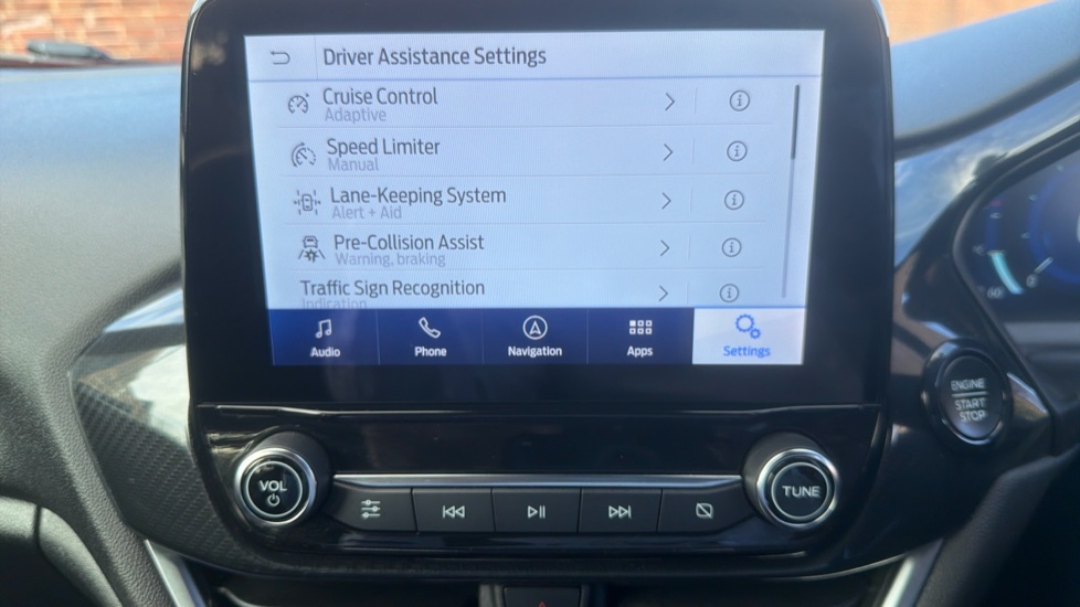 Ford Fiesta 1.0 EcoBoost Hybrid mHEV 125 ST-Line X 5dr Petrol Hatchback - Image 34