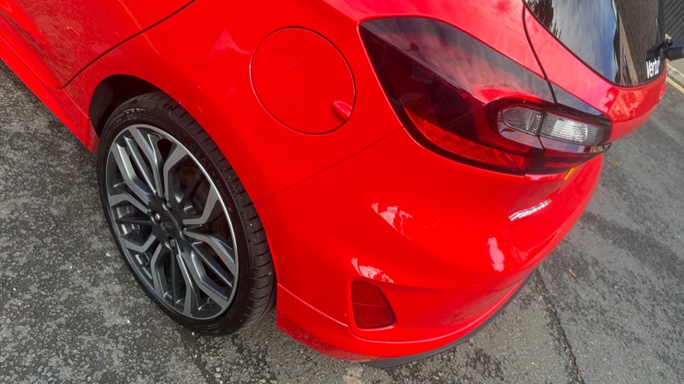 Ford Fiesta 1.0 EcoBoost Hybrid mHEV 125 ST-Line X 5dr Petrol Hatchback - Image 39