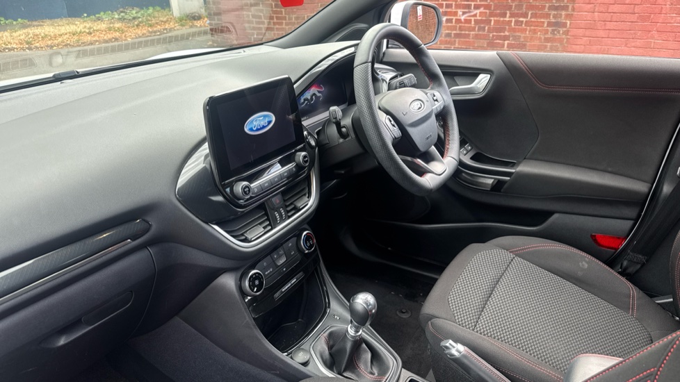 Ford Puma 1.0 EcoBoost Hybrid mHEV ST-Line 5dr Petrol Hatchback - Image 9