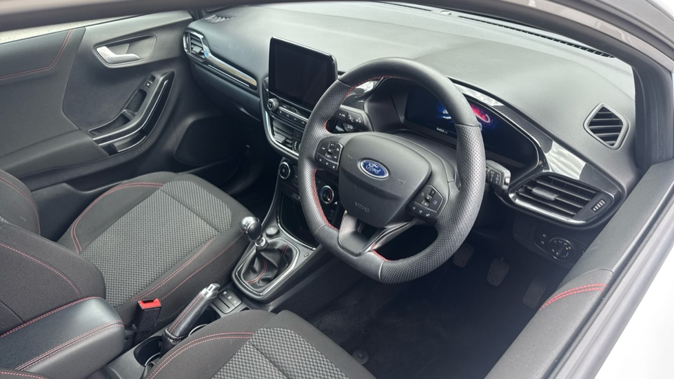 Ford Puma 1.0 EcoBoost Hybrid mHEV ST-Line 5dr Petrol Hatchback - Image 11