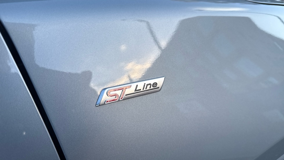 Ford Puma 1.0 EcoBoost Hybrid mHEV ST-Line 5dr DCT Petrol Hatchback - Image 42
