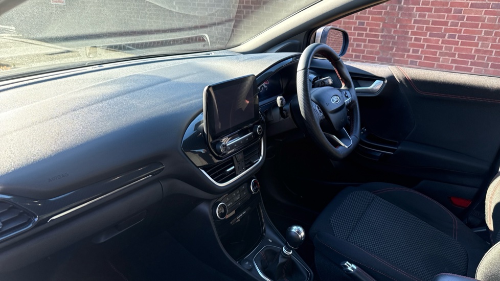 Ford Puma 1.0 EcoBoost Hybrid mHEV ST-Line 5dr Petrol Hatchback - Image 9