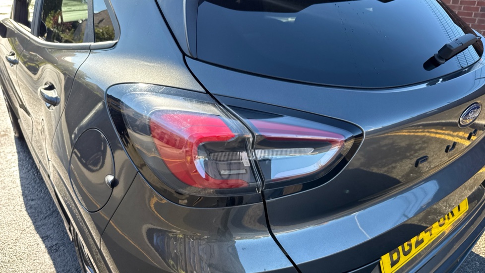 Ford Puma 1.0 EcoBoost Hybrid mHEV ST-Line 5dr Petrol Hatchback - Image 39