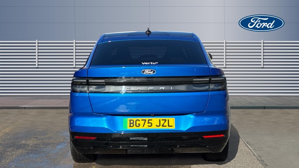 Ford Capri 125kW Premium 52kWh 5dr Auto Electric Estate - Image 6