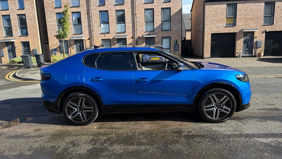 Ford Capri 125kW Premium 52kWh 5dr Auto Electric Estate - Image 43