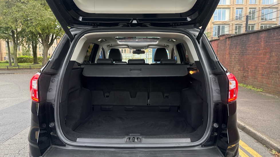 Ford Kuga 2.0 TDCi 180 Titanium X 5dr Diesel Estate - Image 4
