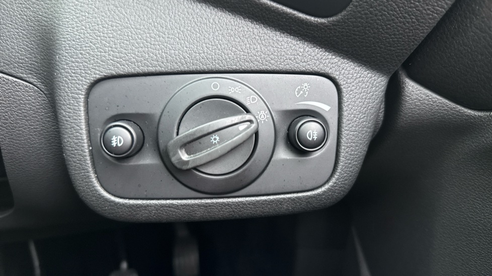 Ford Kuga 2.0 TDCi 180 Titanium X 5dr Diesel Estate - Image 21