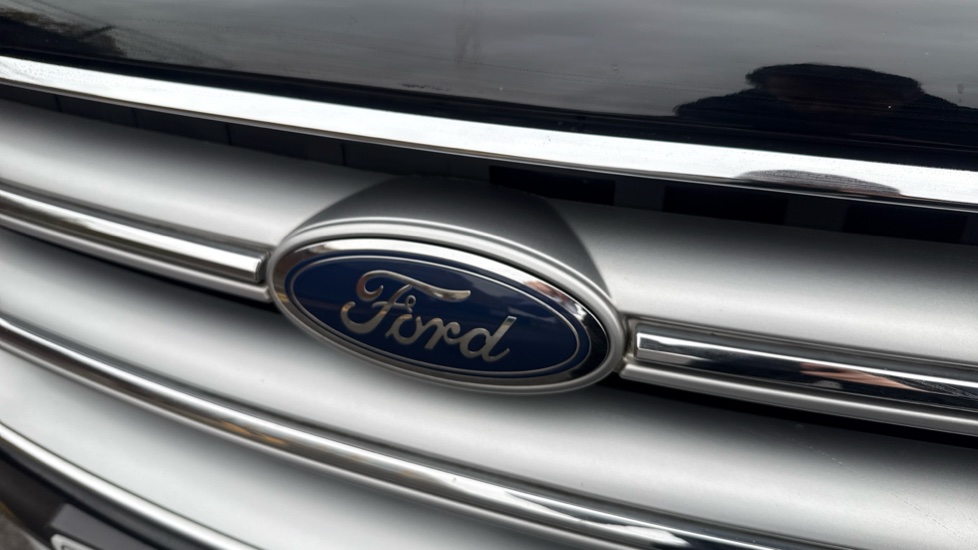 Ford Kuga 2.0 TDCi 180 Titanium X 5dr Diesel Estate - Image 34