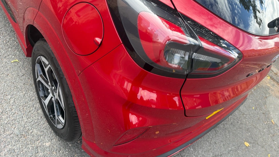 Ford Puma 1.0 EcoBoost Hybrid mHEV ST-Line 5dr Petrol Hatchback - Image 43