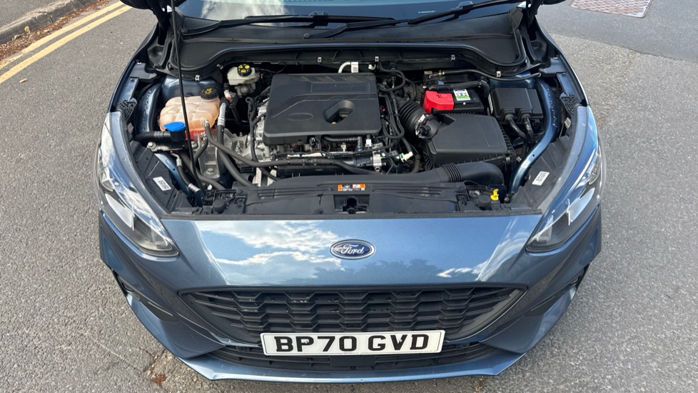 Ford Focus 1.5 EcoBoost 182 ST-Line X 5dr Petrol Hatchback - Image 8